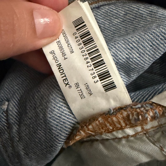 ZARA Mom Fit Jeans - Picture 14 of 14